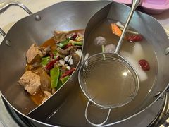 -左庭右院鲜牛肉火锅(浦江欢乐颂店)
