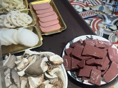 -刘少华贵州小黄牛·鲜牛肉火锅(总店)