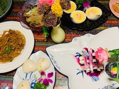 -忘忧草融合私房菜(红鼎国际店)