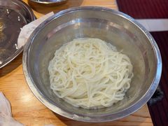 -柳州肥姨妈大骨螺蛳粉(东靖路店)