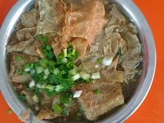 -肥佬良扣肉粉面店(梧州总店)