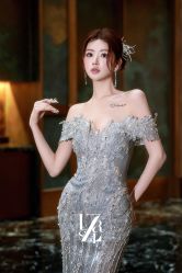 -Renee芮亦婚纱(原丽莎)