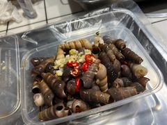 -喜悦小串丹东小黄牛海鲜烧烤大排档(民主广场店)