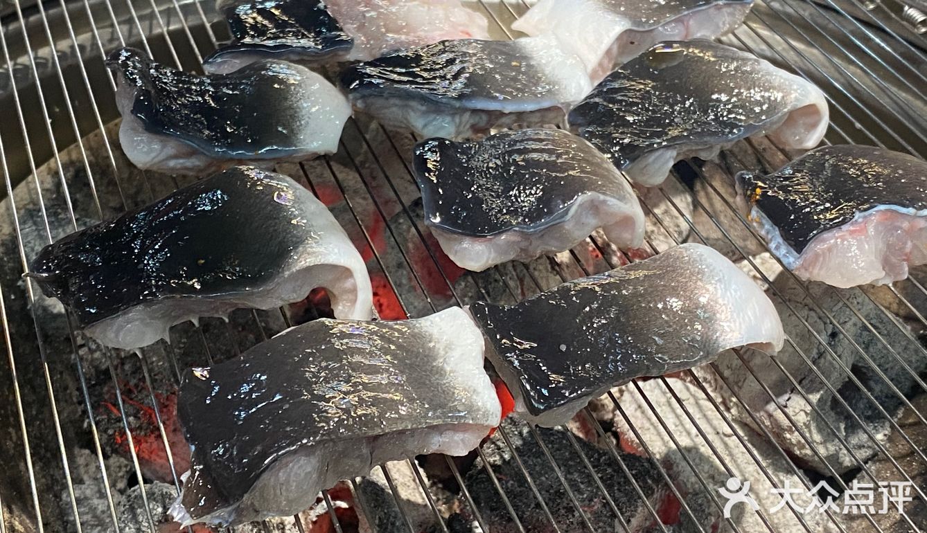 烤鳗鱼，烤肉🐟🥩