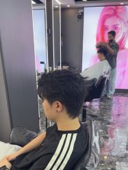 -藤野造型烫染优质