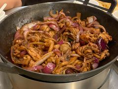 -胡须佬鸡煲四季火锅店(石厦西村直营店)
