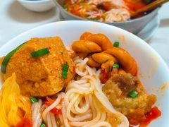 -铁锅哥米线