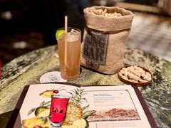 -Long Bar(莱佛士酒店)