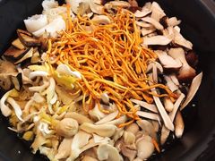 -菌乡缘·野生菌蒸汽鱼火锅(江边夜市店)
