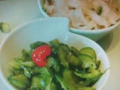 -山明水秀大饭店