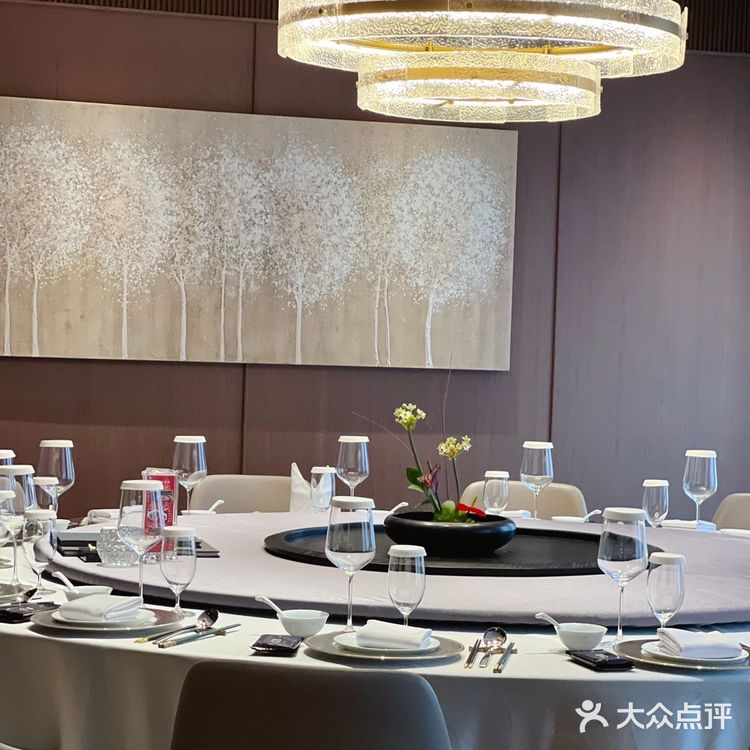 聚会去哪儿?新派江浙菜,玖邻轩走起…