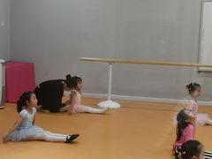 -天津瑞宇康培训学校(爱琴海购物公园店)
