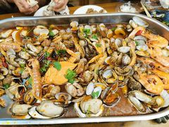 -老东镇啤酒屋海鲜加工·蒸汽海鲜·海鲜烧烤(台东店)
