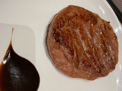 -齐河孔雀王温泉酒店·金孔雀自助百汇
