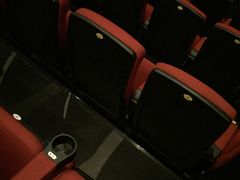 -万达影城IMAX(海口日月广场店)