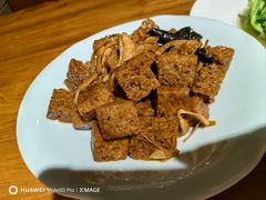 -金枝玉叶上海人家食府(三里河店)