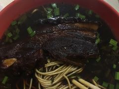 -小龙大肉面馆