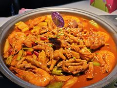 -徐记小怪兽肉蟹煲(中央大街店)