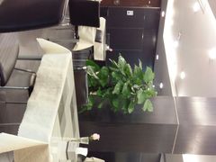 -天津波士信达奔驰4S店(卫津南路店)