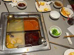 -海底捞火锅(奉化银泰店)