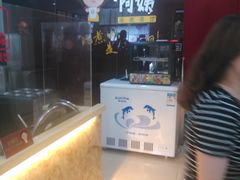 -沪上阿姨鲜果茶(华新大街店)