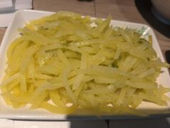 -老乡鸡(上海白玉兰广场店)