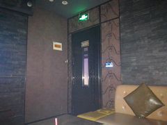 -V-SHOW KTV(济南概念店)