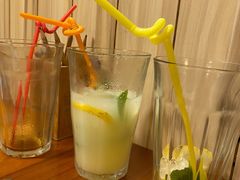 -花神咖啡馆(文汇路店)