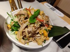 沙姜脆肚-六少·猪肚包鸡火锅(卓悦INTOWN店)