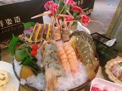 -雍和会海鲜姿造自助(湖东路店)
