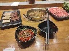 -呷哺呷哺(万达新世界店)