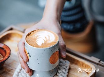 深圳探店｜美式复古新店5% 悟 cafe
