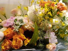 -谷莠子花艺·气球派对·绿植造景·花艺沙龙(金光华广场店)