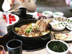 -沪小胖小龙虾(淮海中路旗舰店)