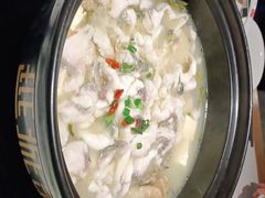 -越城记黑鱼煲(万达店)