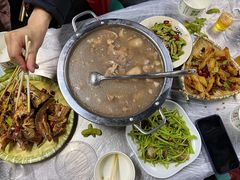 猪弯骨藕汤-小民大排档(马场角横路店)
