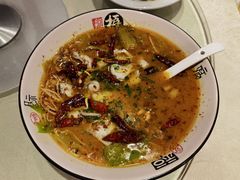 渝湘酸菜鱼-渝湘江南(律纬路店)