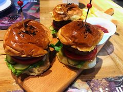 -麦甜创意轻食餐厅(西康路店)