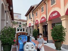 -佛罗伦萨小镇广佛名品奥特莱斯(疏港路店)