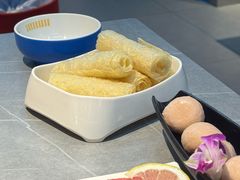 -生活如沸·顺德水牛奶火锅(人民广场店)