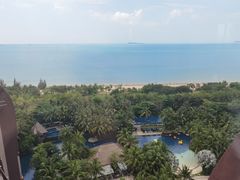 -三亚湾海居铂尔曼度假酒店