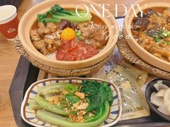 -煲仔皇腊味煲仔饭(经四万达店)