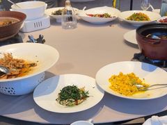 -香山湖渔家大院