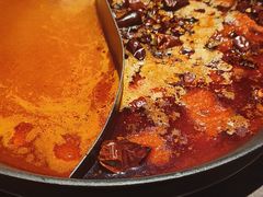 -旧街市鲜货老火锅(大光路店)