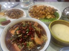 -六和聚传统烤鸭.天津菜(和平店)