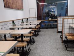 -蒙自源米线(虎门国际购物中心店)