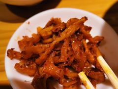 -八二小区抄手(龙湖上城天街店)