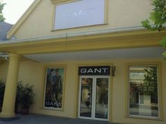 -GAP(王府井奥莱·香江小镇店)