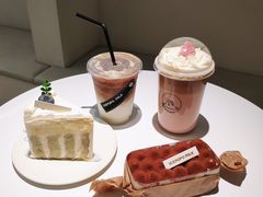 榴莲千层斑斓蛋糕-ICEPOPO MILK(玉兰店)