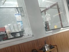 -官塘陈记鱼生·潮汕砂锅粥·牛肉火锅(潮枫路总店)